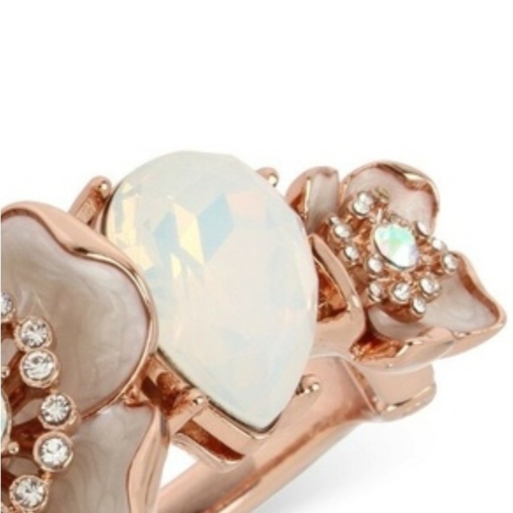 BETSEY JOHNSON Rose Gold Spring Bangle Bracelet - Picture 8 of 8